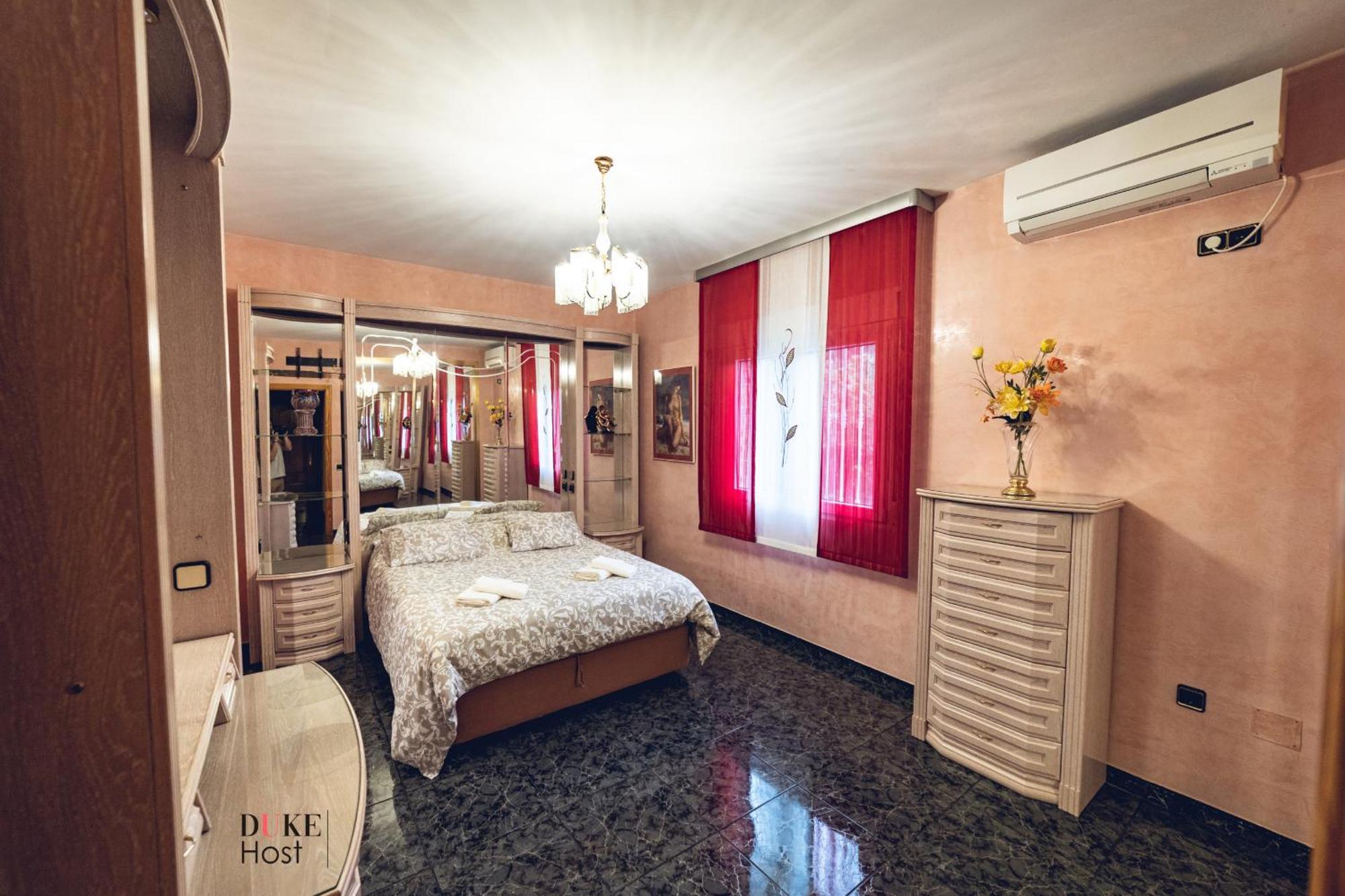 Villa Nuevo Baztán エクステリア 写真