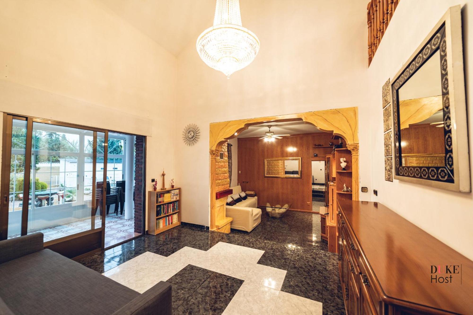 Villa Nuevo Baztán エクステリア 写真